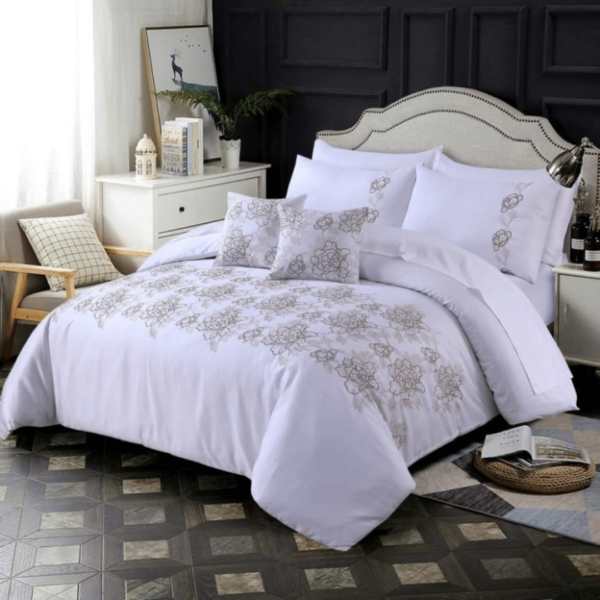 Embroidered Royal Bed Linens Bundle